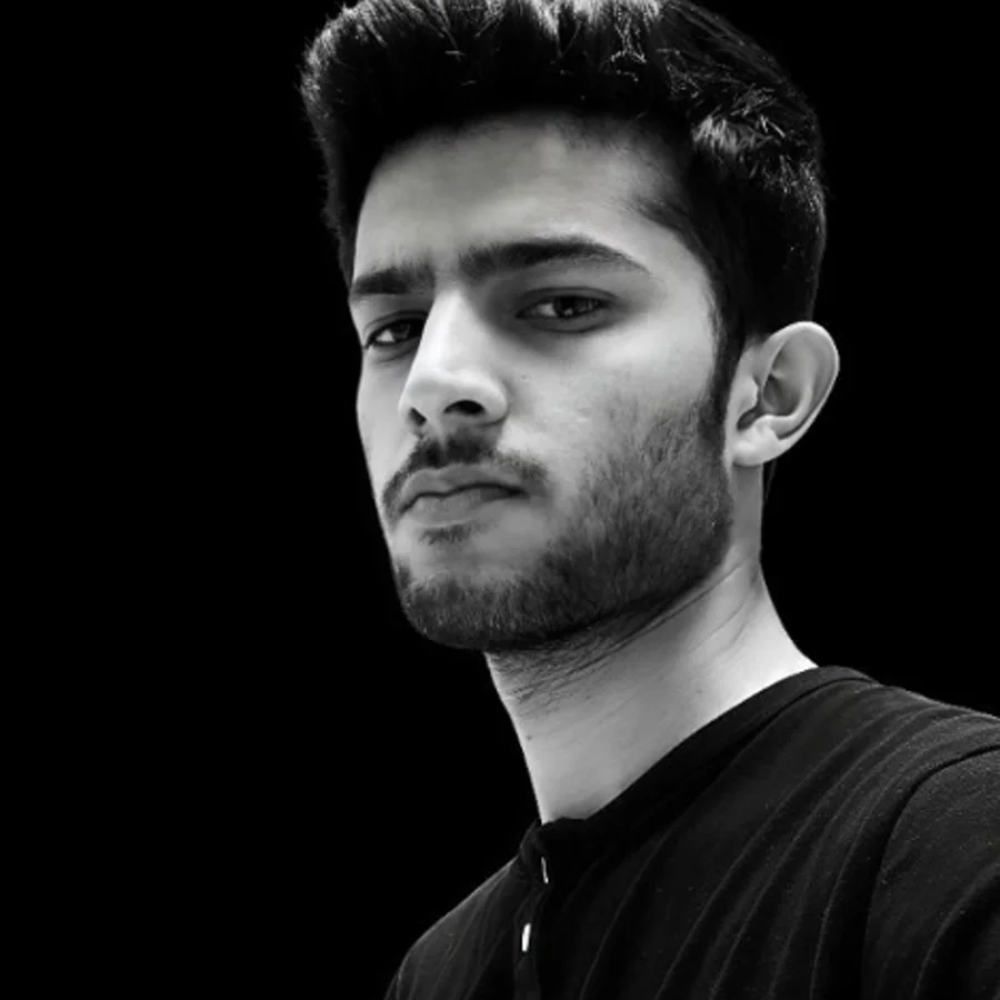 Muhammad Razaq — AEO and GEO Expert at Rank Rays