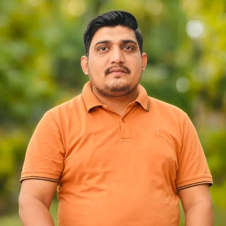 Tahir Islam — SEO Executive at Rank Rays